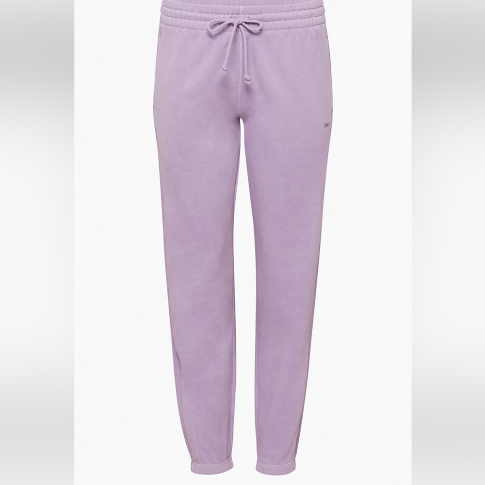 ARITZIA NWOT TNA COZY FLEECE SWEAT PANTS/JOGGERS IN LAVENDER SIZE MEDIUM POCKETS - Picture 1 of 4